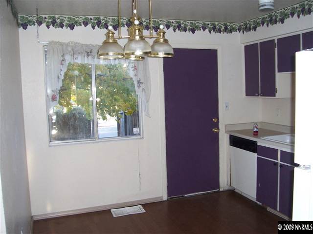 1404 East 9th Street, Unit 2 Reno, NV 89512 - Photo 5 of 8 Photo 5