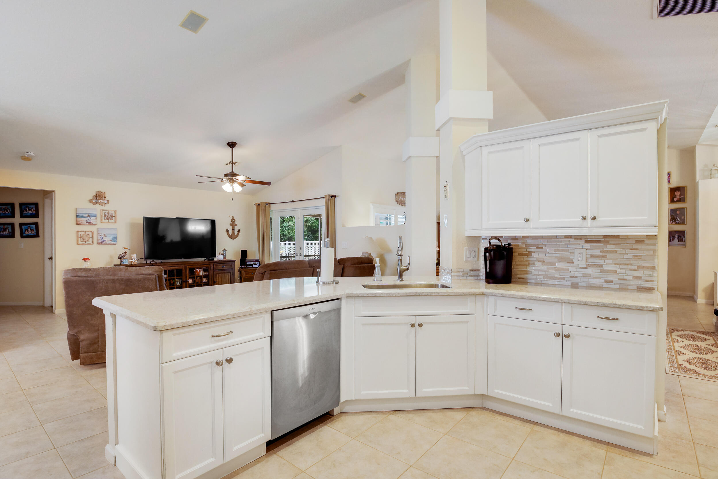 7171 Brickyard Circle Lake Worth, FL 33467 - Photo 15 of 46 7171 Brickyard (15)