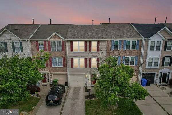 $390,000 | 24 Clemens Lane, Blackwood, NJ 08012