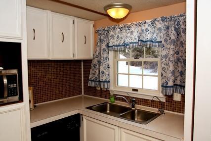 200 Day Road Brewer, ME 04412 - Photo 4 of 12 Kitchen.