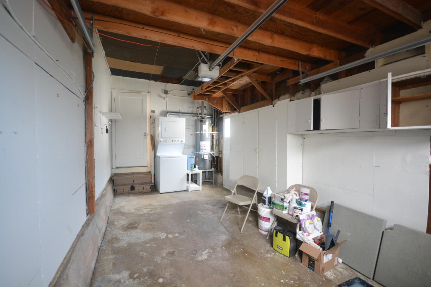 224 Park Boulevard Millbrae, CA 94030 - Photo 14 of 17 a view of a room with gym equipment