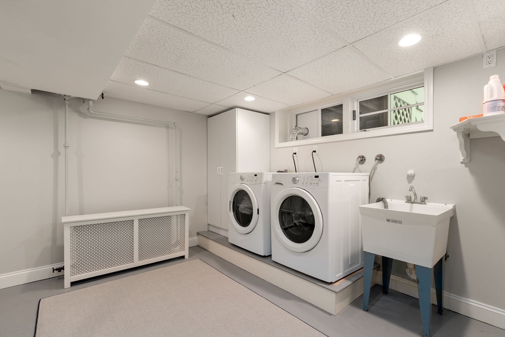 39 Ingraham Road Wellesley, MA 02482 - Photo 25 of 30 a utility room with sink dryer and washer