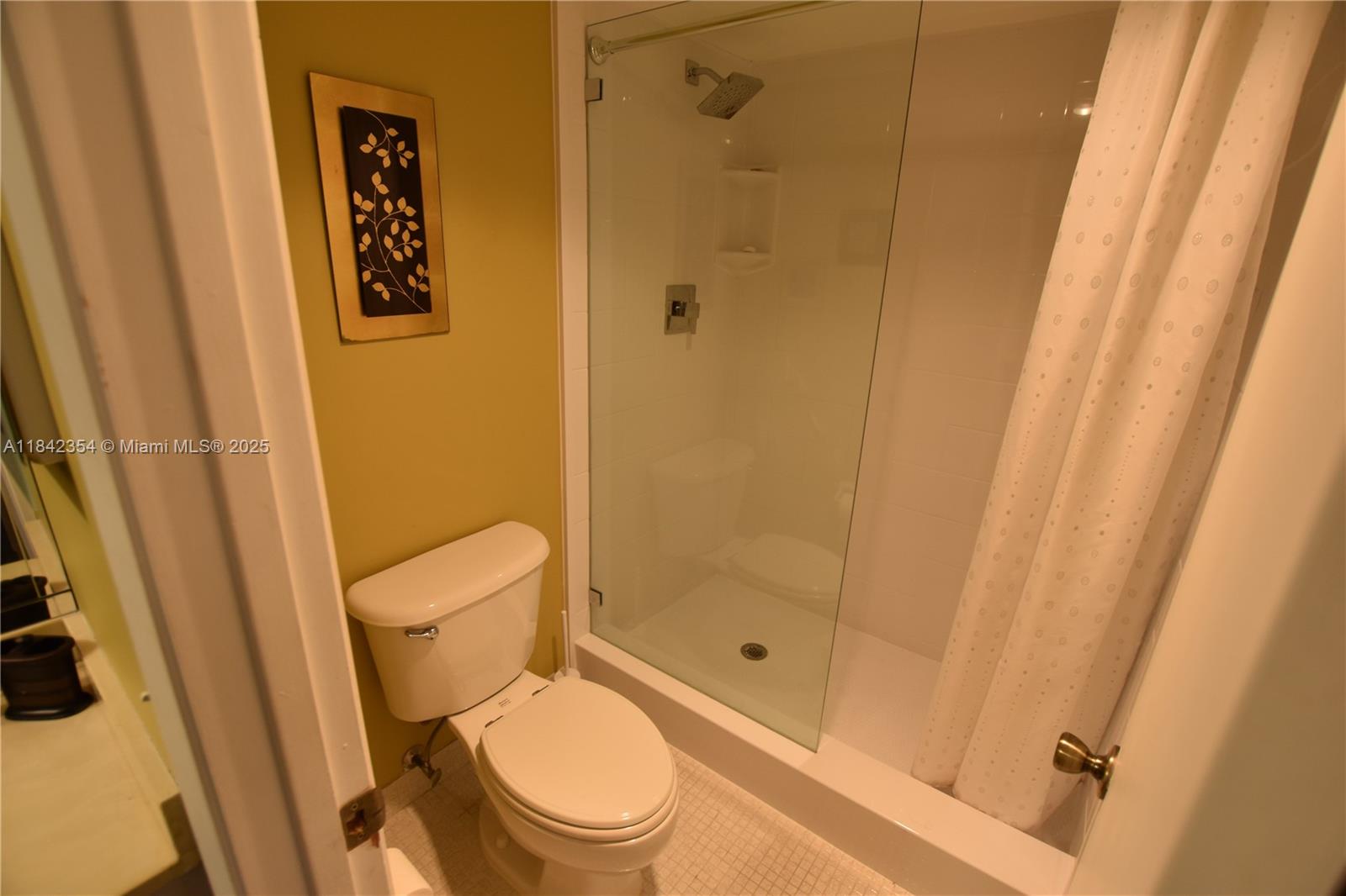 3800 Oaks Clubhouse Drive, Unit 309 Pompano Beach, FL 33069 - Photo 12 of 41