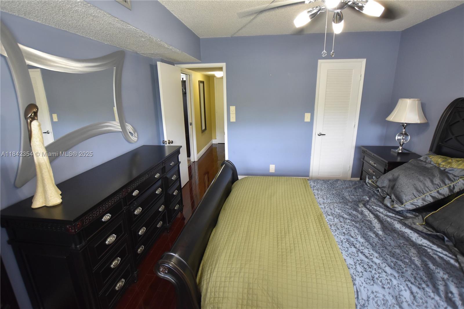 3800 Oaks Clubhouse Drive, Unit 309 Pompano Beach, FL 33069 - Photo 19 of 41