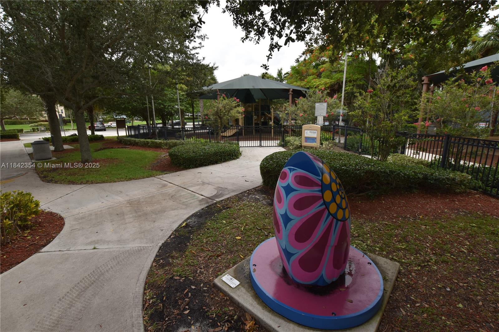 3800 Oaks Clubhouse Drive, Unit 309 Pompano Beach, FL 33069 - Photo 38 of 41