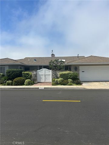 a view of a terrace with skyline