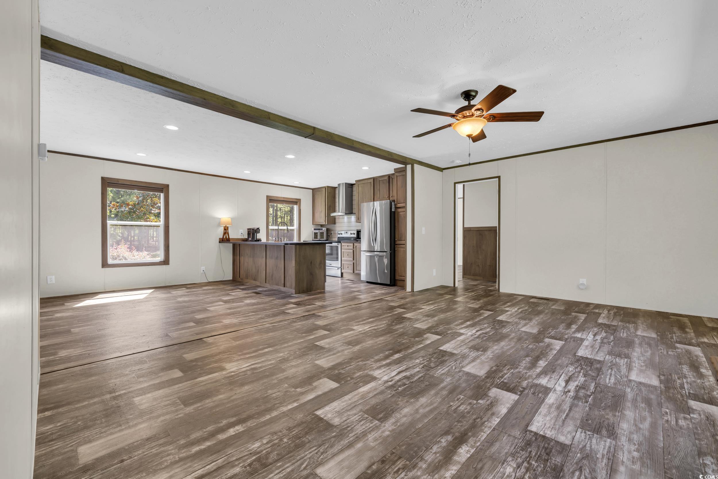 2068 Whispering Hills Road Loris, SC 29569 - Photo 11 of 39 Gallery Image 11