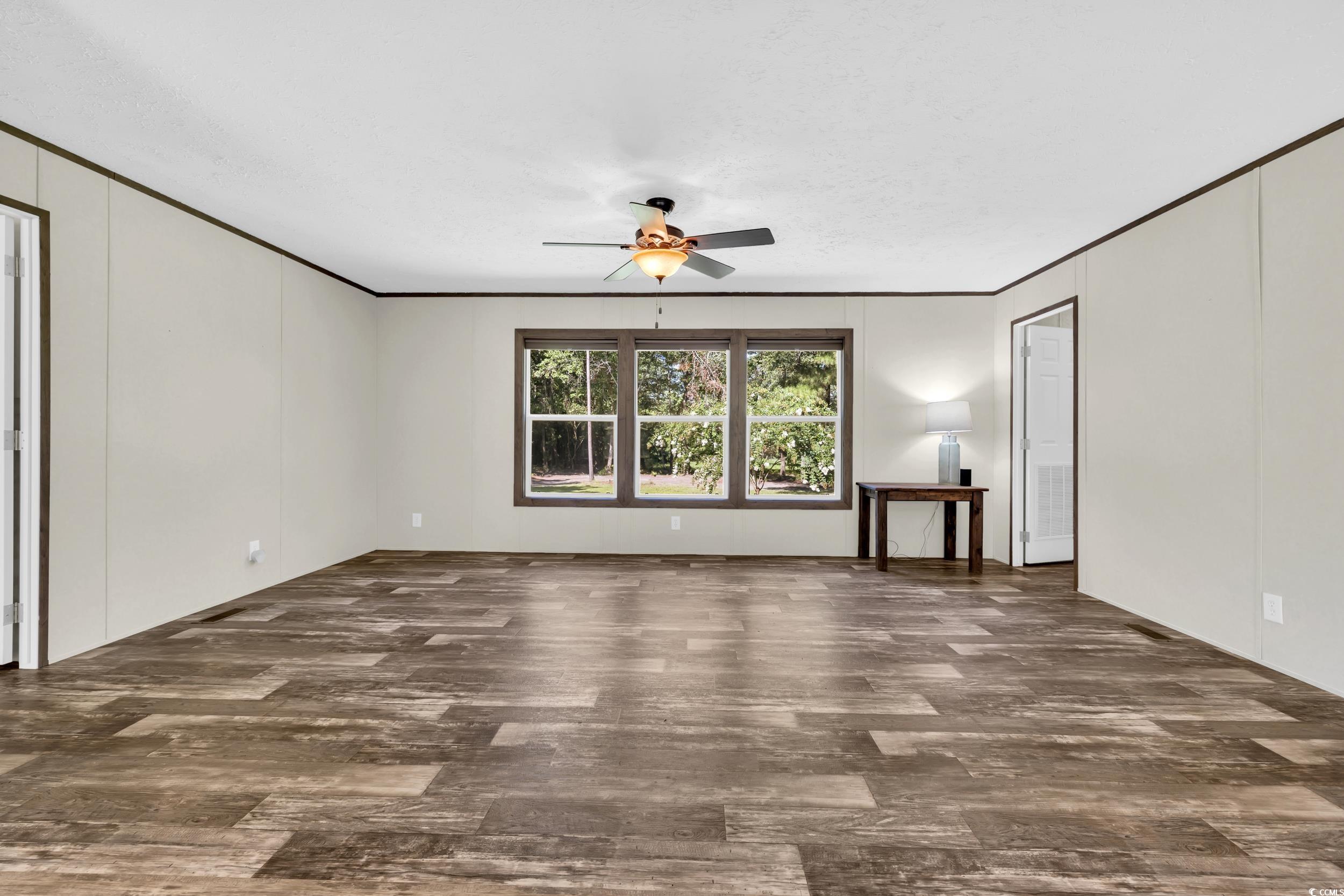 2068 Whispering Hills Road Loris, SC 29569 - Photo 10 of 39 Gallery Image 10