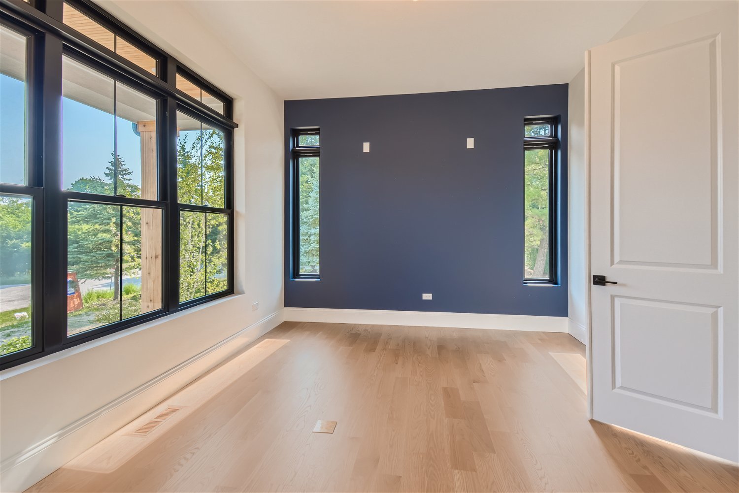 8 Alexandra Drive Mettawa, IL 60048 - Photo 15 of 30 a view of an empty room with a window