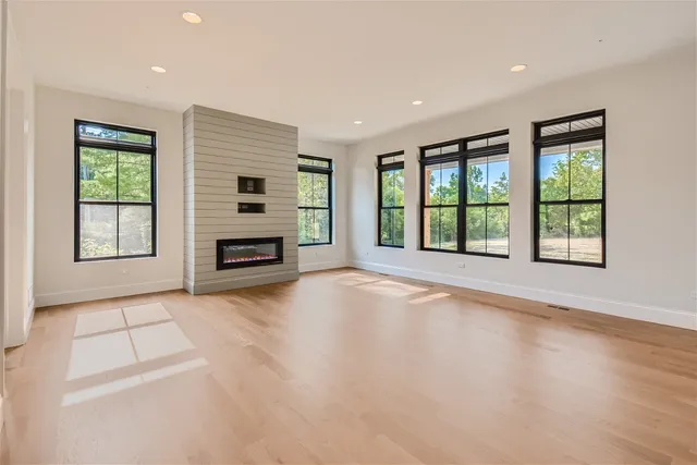 $1,799,900 | 8 Alexandra Drive, Mettawa, IL 60048