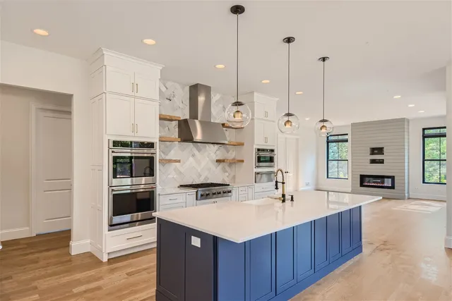 $1,799,900 | 8 Alexandra Drive, Mettawa, IL 60048