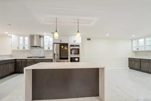 $1,249,000 | 2 Heiko Court, Northport, NY 11768