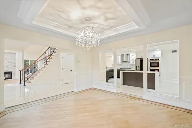 $1,249,000 | 2 Heiko Court, Northport, NY 11768