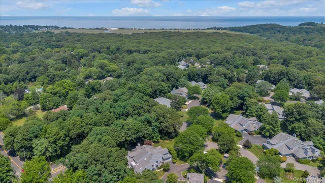 $1,249,000 | 2 Heiko Court, Northport, NY 11768