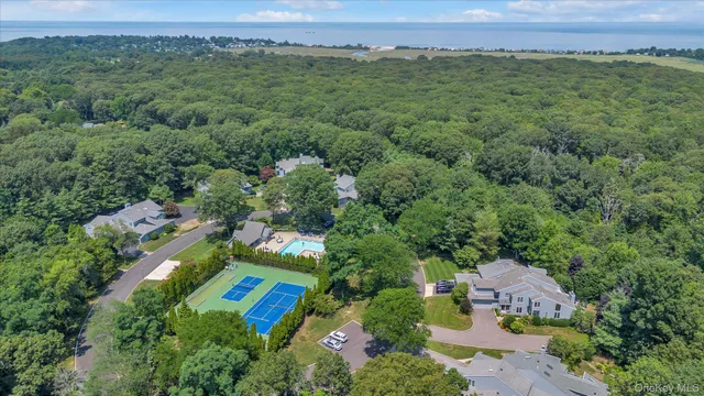 $1,249,000 | 2 Heiko Court, Northport, NY 11768