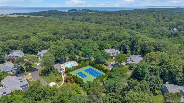 $1,249,000 | 2 Heiko Court, Northport, NY 11768
