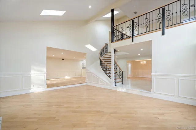 $1,249,000 | 2 Heiko Court, Northport, NY 11768