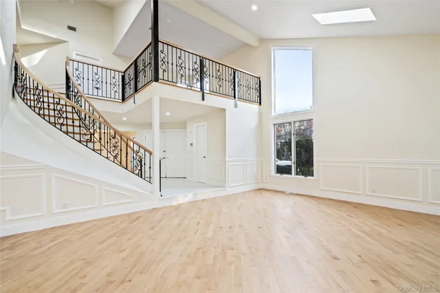 $1,249,000 | 2 Heiko Court, Northport, NY 11768