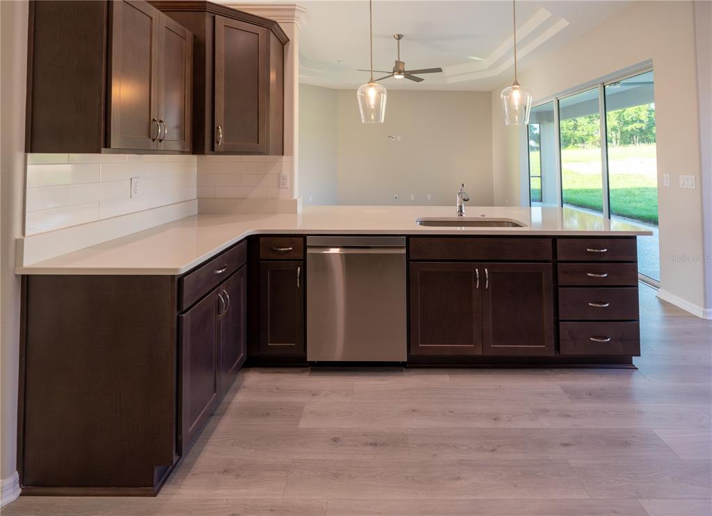 636 North Cherry Pop Drive Inverness, FL 34453 - Photo 10 of 29