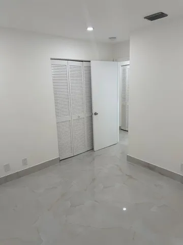 $880,000 | 4966 Southwest 33rd Terrace, Hollywood, FL 33312