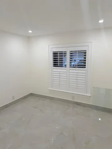 $880,000 | 4966 Southwest 33rd Terrace, Hollywood, FL 33312