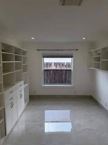 $880,000 | 4966 Southwest 33rd Terrace, Hollywood, FL 33312