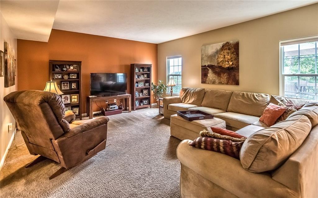 265 Long Ridge Drive Coraopolis, PA 15108 - Photo 12 of 24 Gallery Image 12