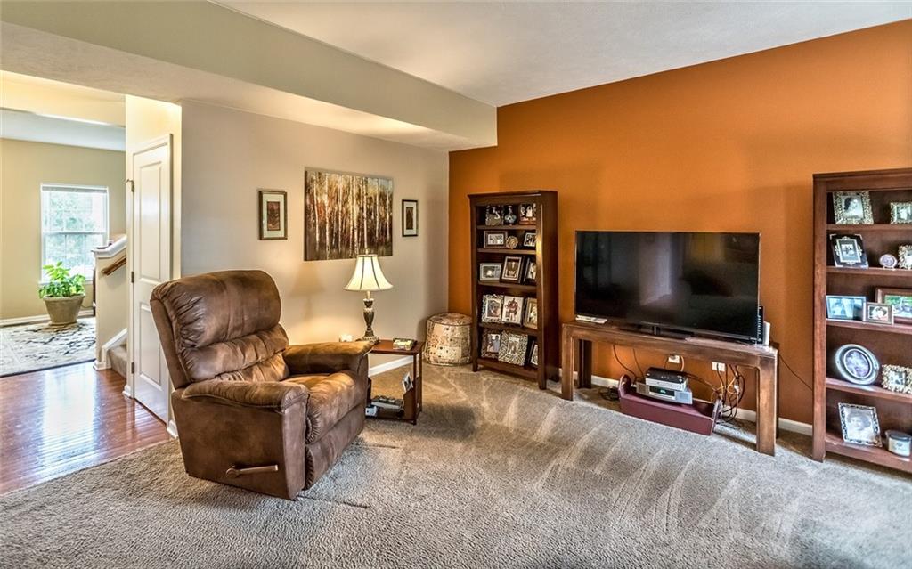 265 Long Ridge Drive Coraopolis, PA 15108 - Photo 13 of 24 Gallery Image 13