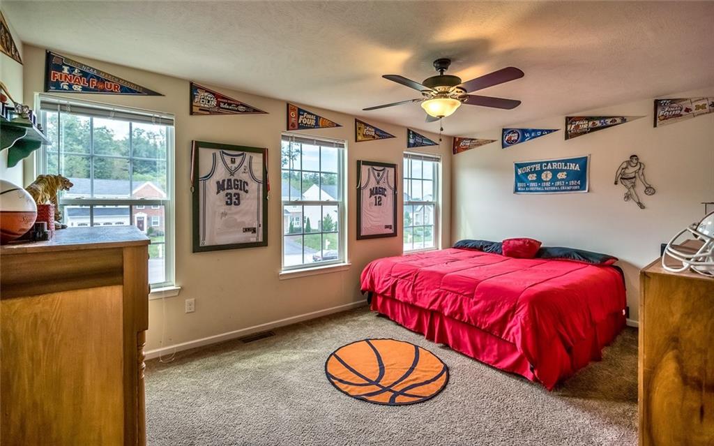 265 Long Ridge Drive Coraopolis, PA 15108 - Photo 18 of 24 Gallery Image 18