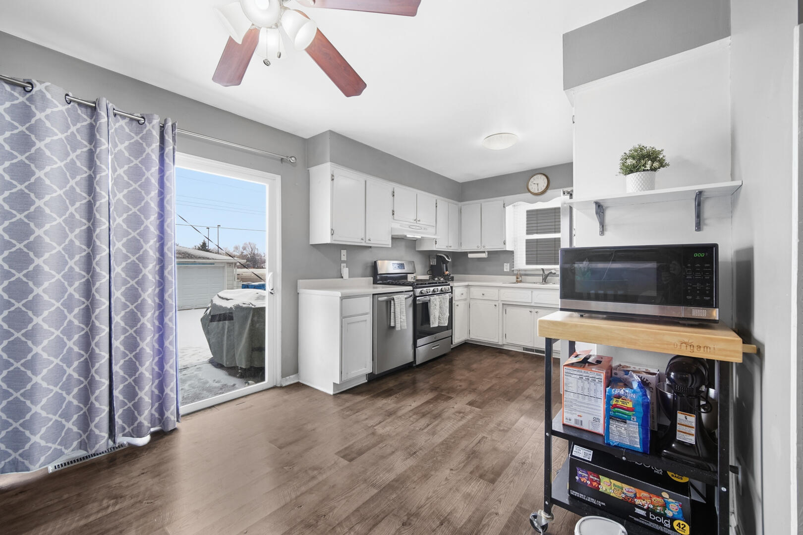520 211th Street Dyer, IN 46311 - Photo 5 of 20 1620x1080
