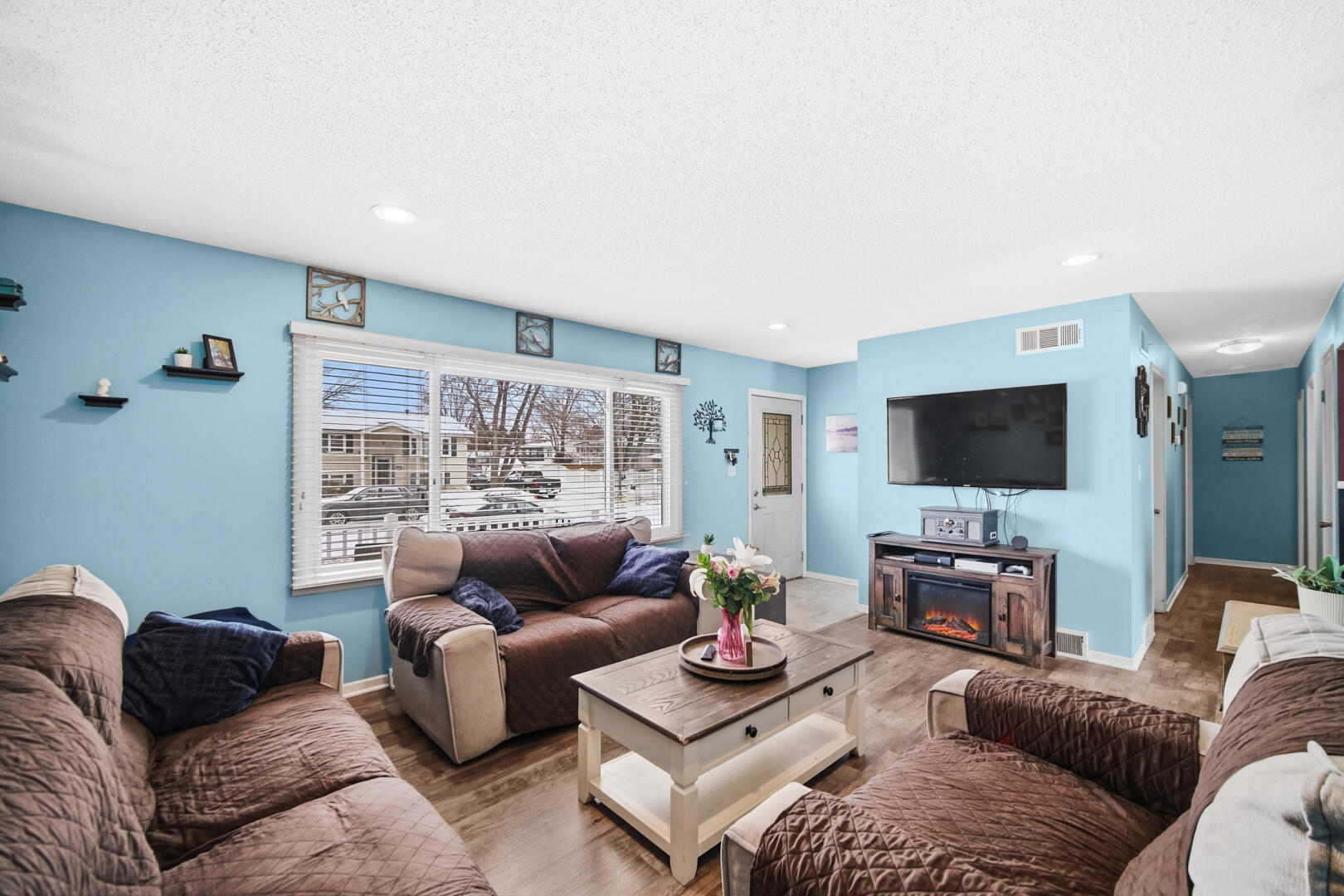 520 211th Street Dyer, IN 46311 - Photo 9 of 20 1620x1080