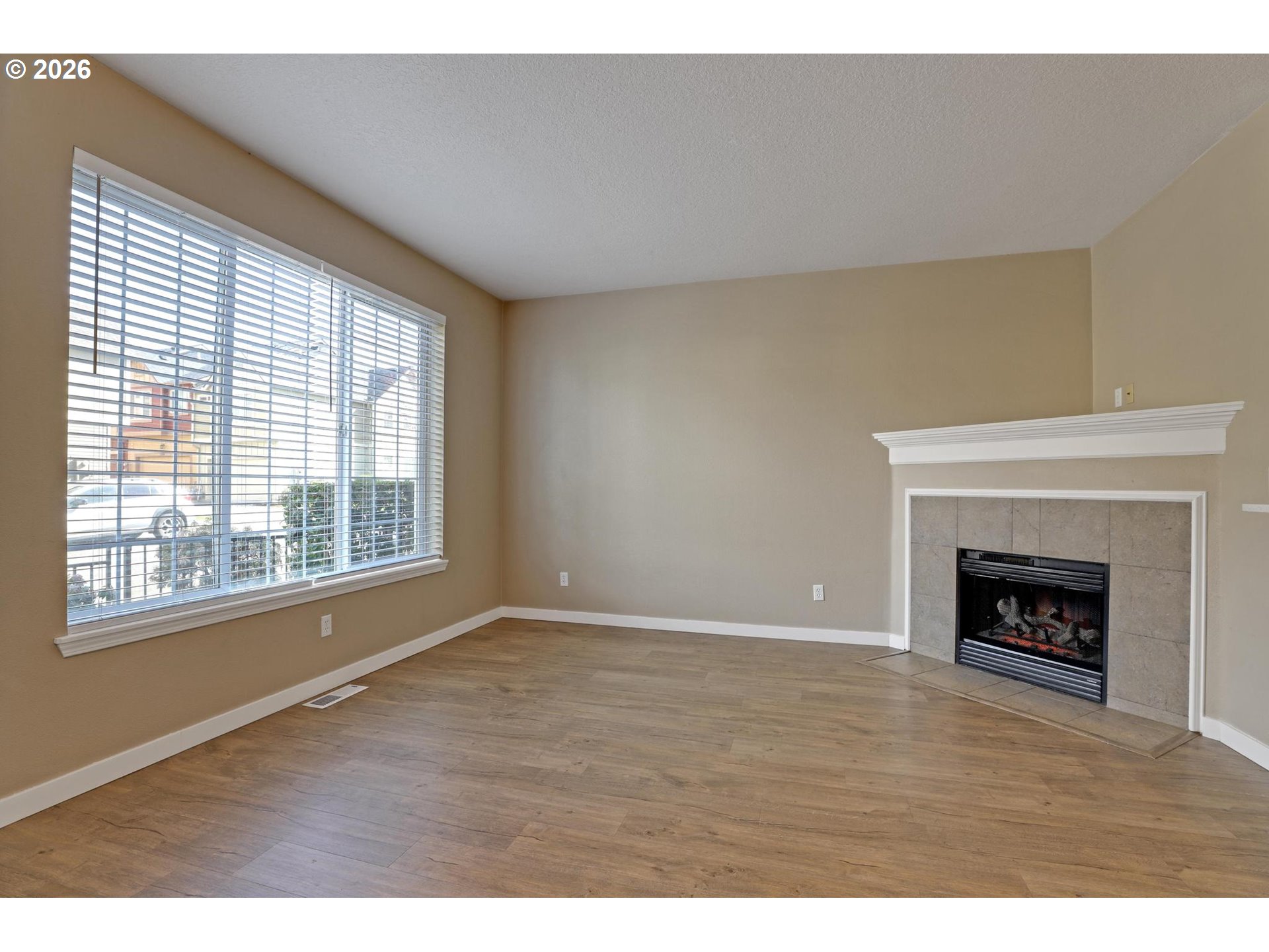1629 Southwest 171st Terrace Beaverton, OR 97003 - Photo 3 of 30