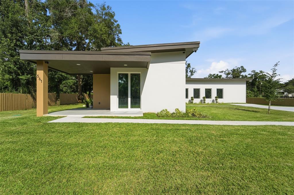561 North Thompson Road Apopka, FL 32712 - Photo 1 of 43 Gallery Image 1