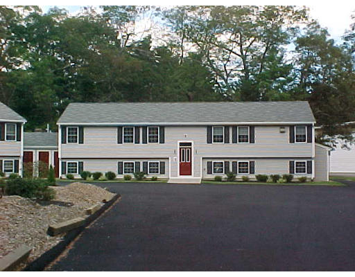 1 Gault Road, Unit 15/D Wareham, MA 02576 - Photo 1 of 1 a front view of a house with a yard