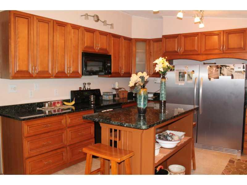 259 Poland Corner Road Poland, ME 04274 - Photo 5 of 23 Kitchen.