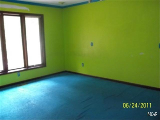 300 East Substation Road Temperance, MI 48182 - Photo 10 of 10 20017167-9.JPG