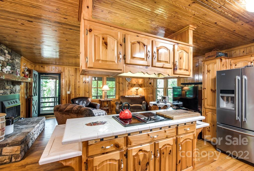 405 6th Avenue Southwest Conover, NC 28613 - Photo 15 of 44 Gallery Image 15