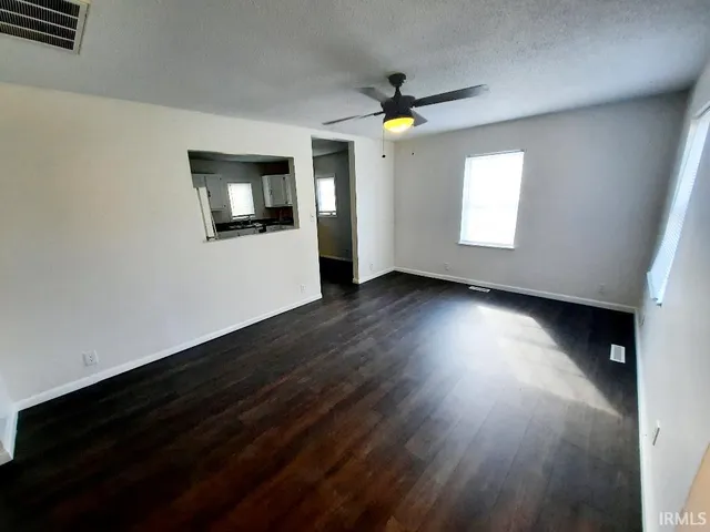 $104,900 | 2204 North Watt Avenue, Muncie, IN 47303