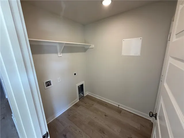 $297,300 | 5661 Fox Blf Drive, Bryan, TX 77807