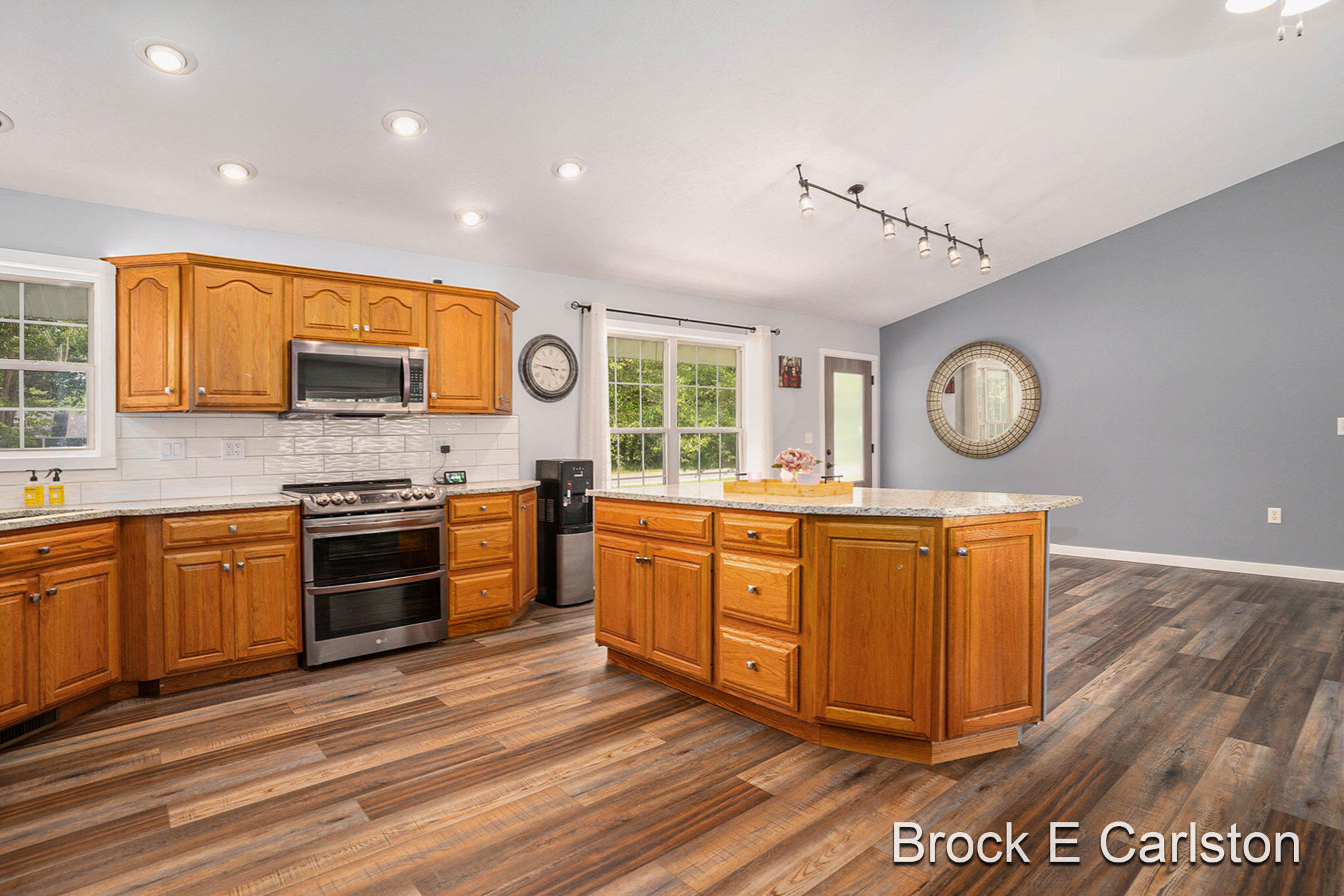 6207 Hall Road Muskegon, MI 49442 - Photo 12 of 37 DSC00237