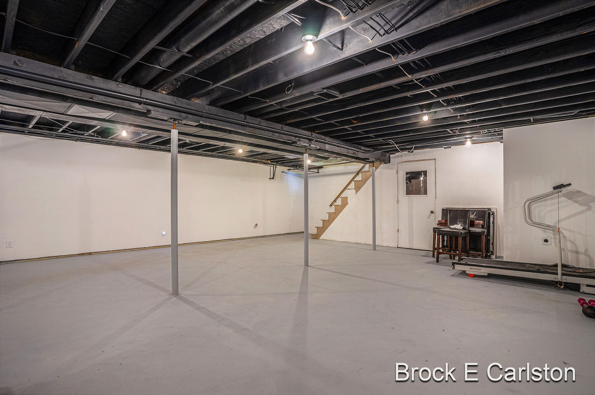 6207 Hall Road Muskegon, MI 49442 - Photo 28 of 37 DSC00253