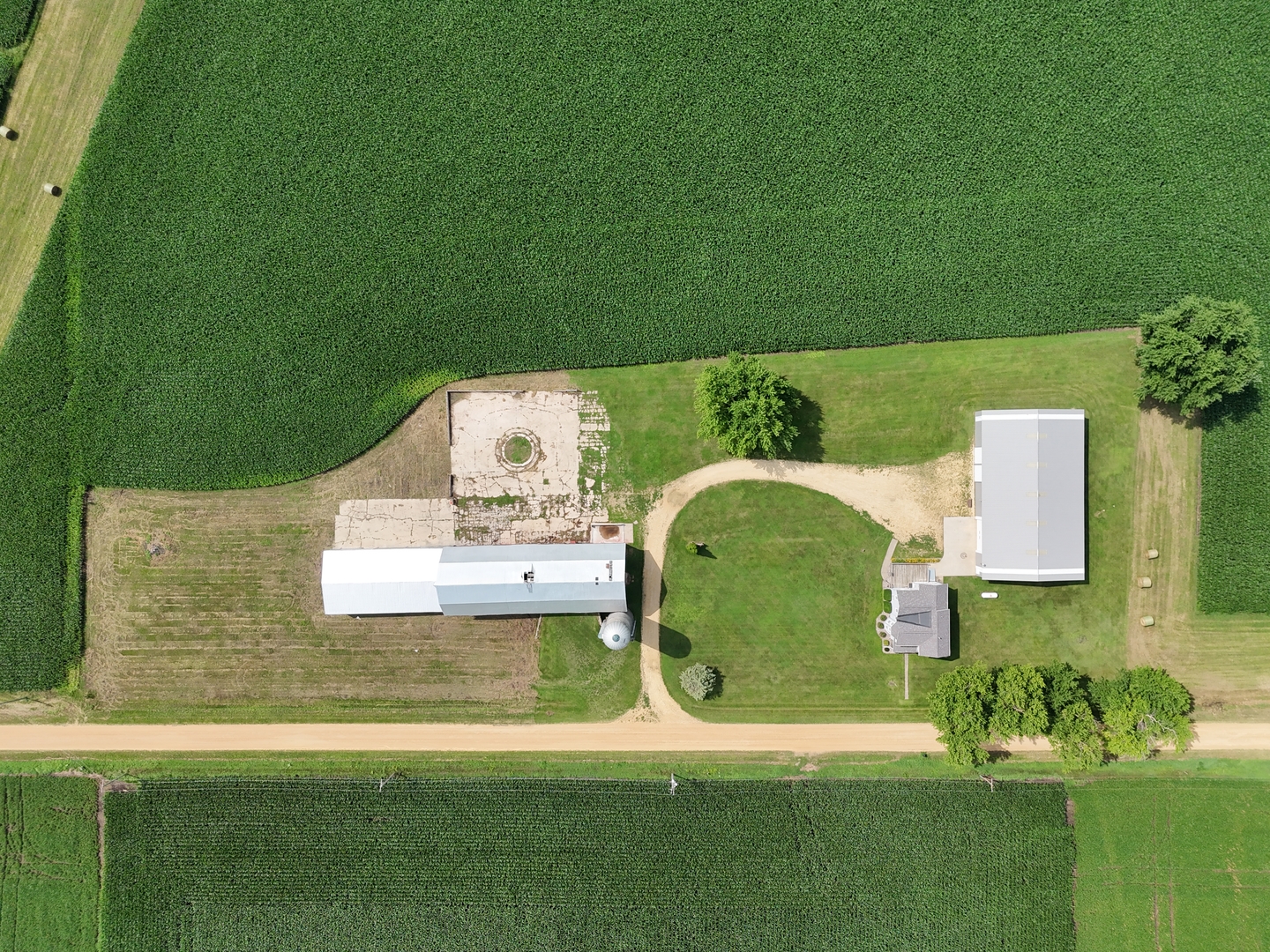 312 East Buckeye Road Dakota, IL 61018 - Photo 5 of 41