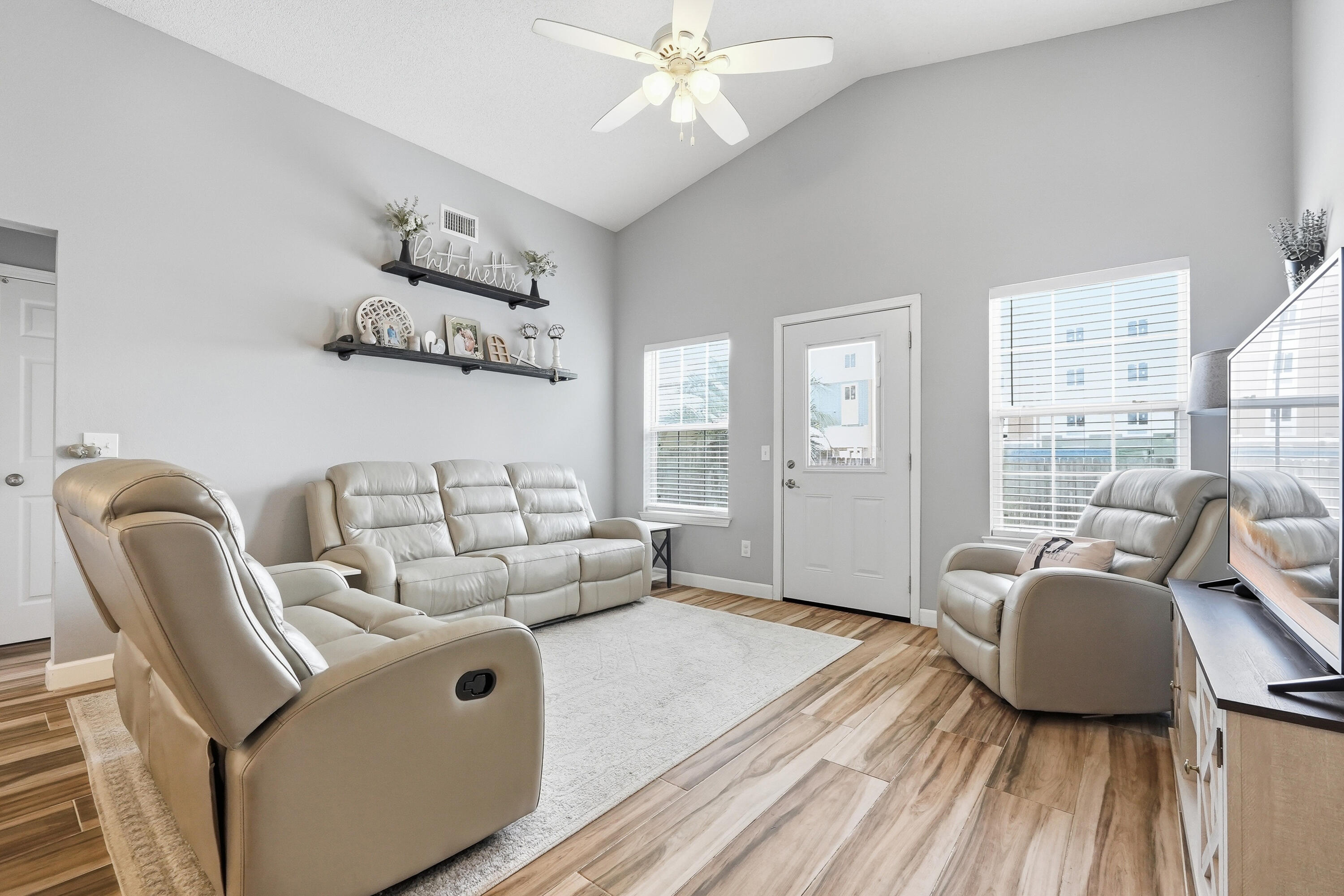 766 Randall Roberts Road Fort Walton Beach, FL 32547 - Photo 37 of 41 Living Room