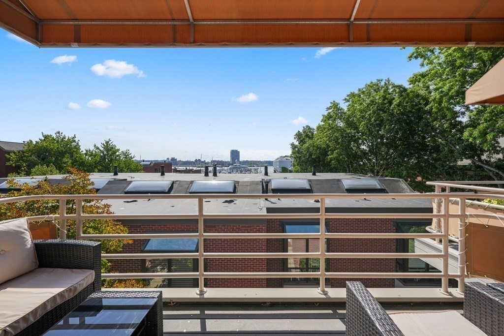2 Shipway Place, Unit 2 Boston, MA 02129 - Photo 3 of 18