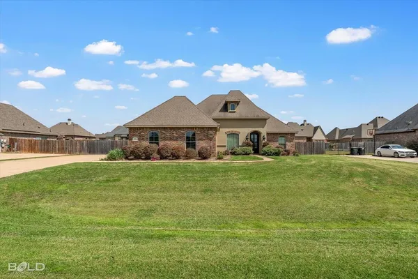 $379,900 | 126 Lori Drive, Stonewall, LA 71078