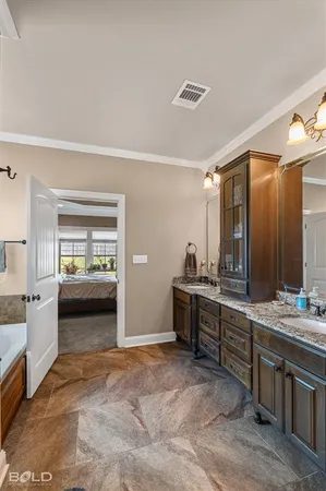 $379,900 | 126 Lori Drive, Stonewall, LA 71078