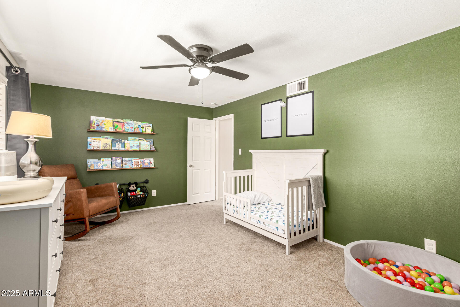 8135 North Central Avenue, Unit 7 Phoenix, AZ 85020 - Photo 18 of 25 a living room with furniture and a window