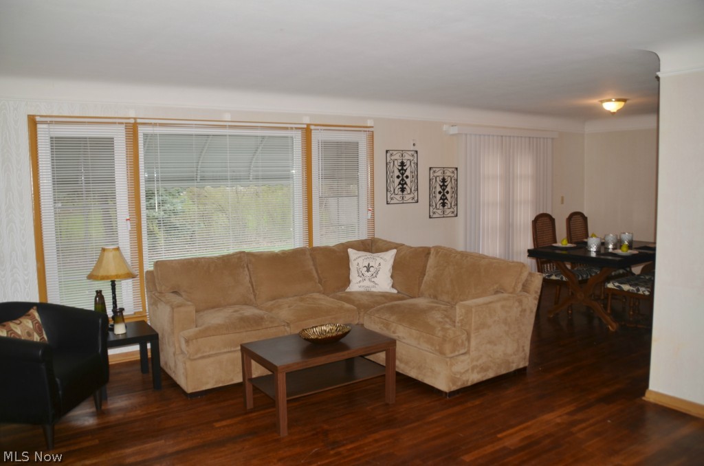 147 Brush Road Cleveland, OH 44143 - Photo 5 of 21 Gallery Image 5