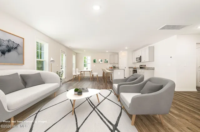 $349,950 | 73 West Emily Gardens Drive, Selma, NC 27576