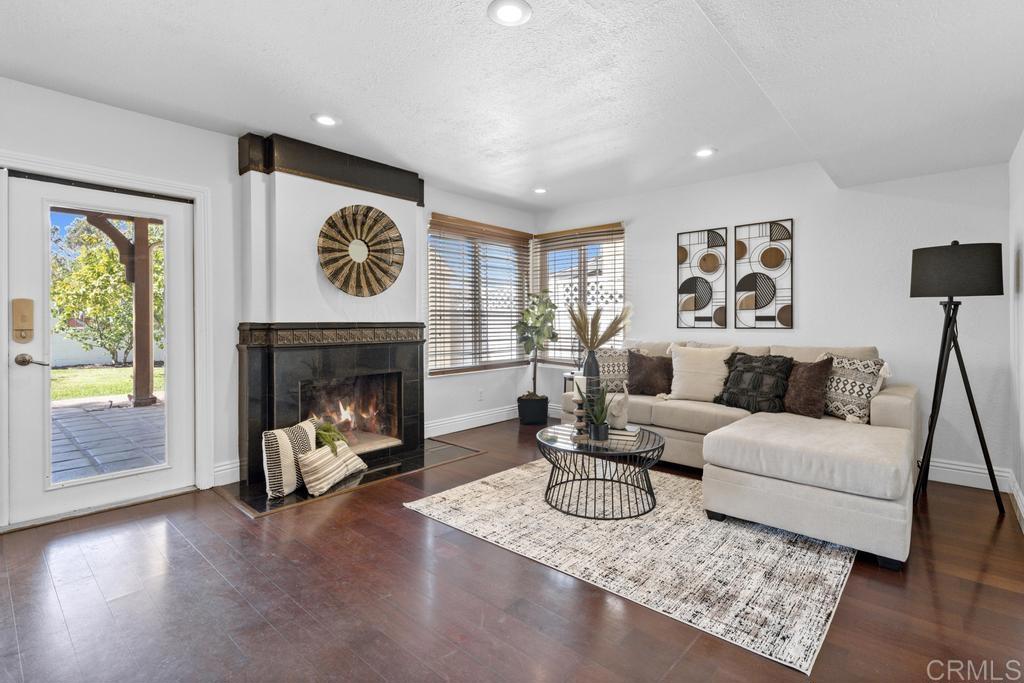978 Roca Place Chula Vista, CA 91910 - Photo 21 of 45 a living room with furniture and a fireplace